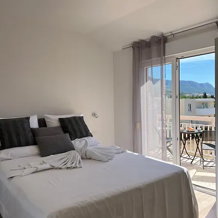 Luxury Marija & Childfriendly 1 شقة